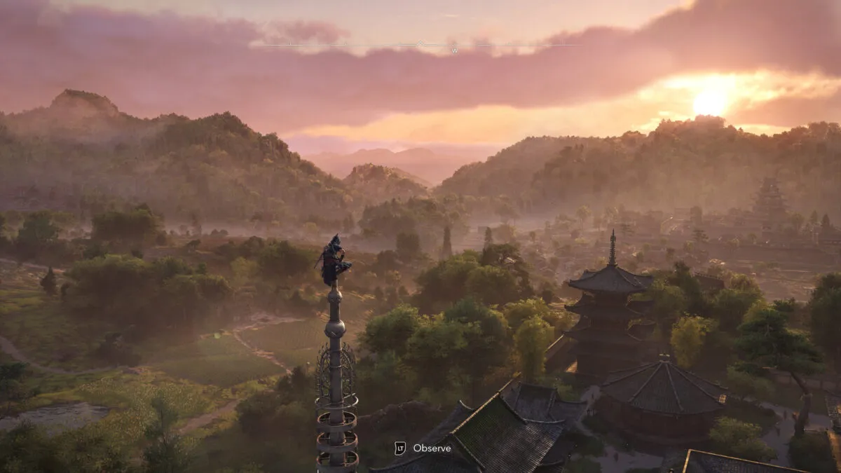 Assassin's Creed Shadows, postać na szczycie punktu obserwacyjnego, symbol formuły Ubisoftu