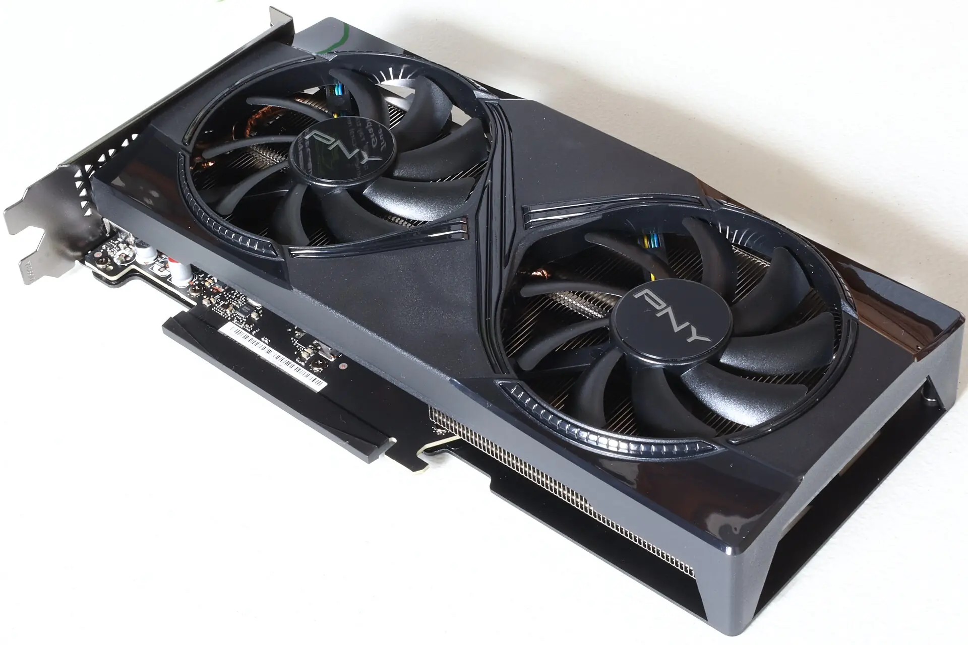 Karta graficzna Nvidia GeForce RTX 5060 Ti 16 GB w wersji PNY